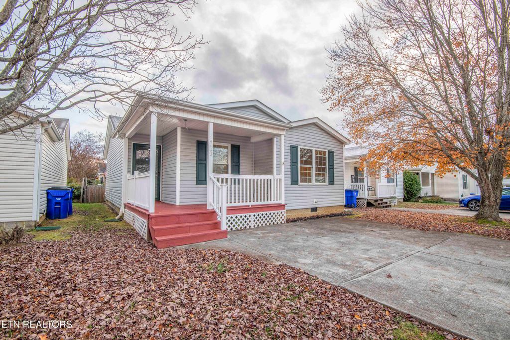 Photo of 1713 Sails Way, Knoxville, TN 37932 (MLS # 1335388)