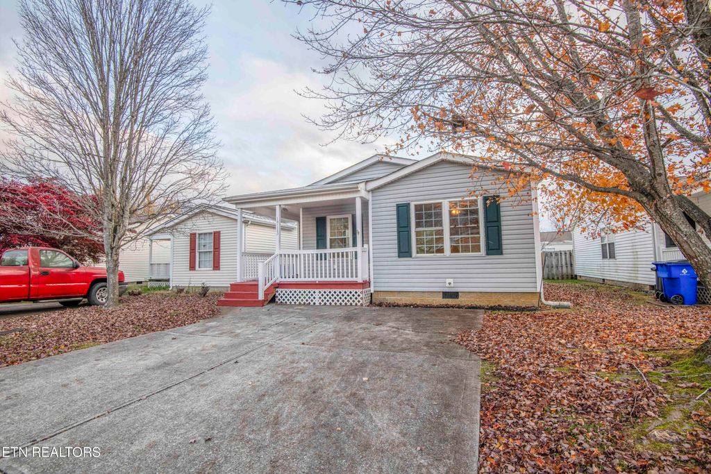 Photo of 1713 Sails Way, Knoxville, TN 37932 (MLS # 1335388)