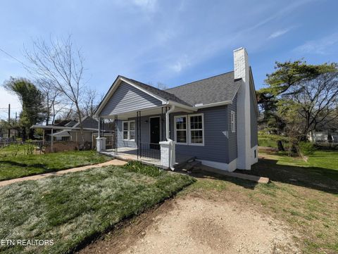 Tiny photo for 2121 Mississippi Ave, Knoxville, TN 37921 (MLS # 1332694)