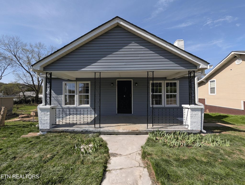 Photo of 2121 Mississippi Ave, Knoxville, TN 37921 (MLS # 1332694)