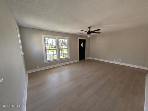 Tiny photo for 2121 Mississippi Ave, Knoxville, TN 37921 (MLS # 1332694)