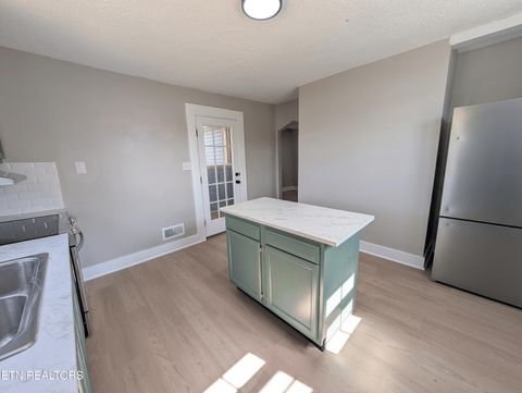 Tiny photo for 2121 Mississippi Ave, Knoxville, TN 37921 (MLS # 1332694)