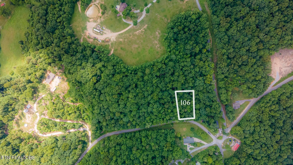 Photo of Lake Dr Lane, LaFollette, TN 37766 (MLS # 1345035)