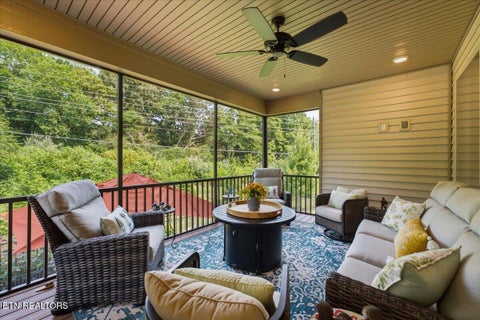 Tiny photo for 304 Cheeyo Lane, Loudon, TN 37774 (MLS # 1349908)