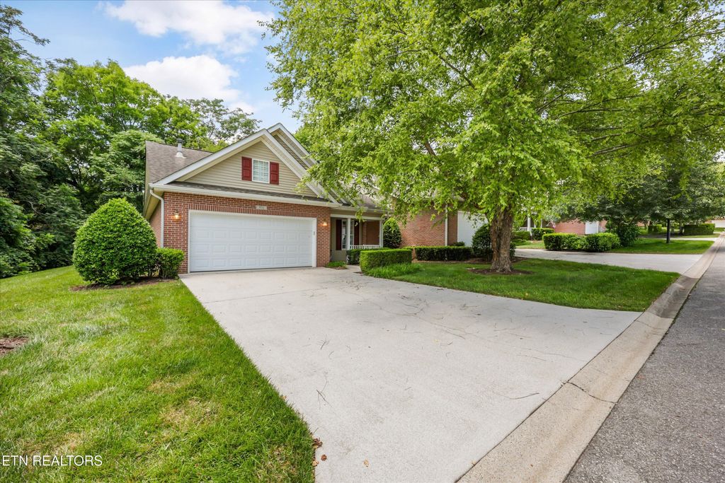 Photo of 931 Shaunessy Way, Knoxville, TN 37932 (MLS # 1346103)