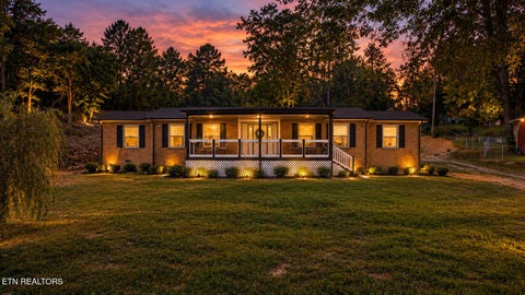 Photo of 190 Parliament Rd, Harrogate, TN 37752 (MLS # 1356083)