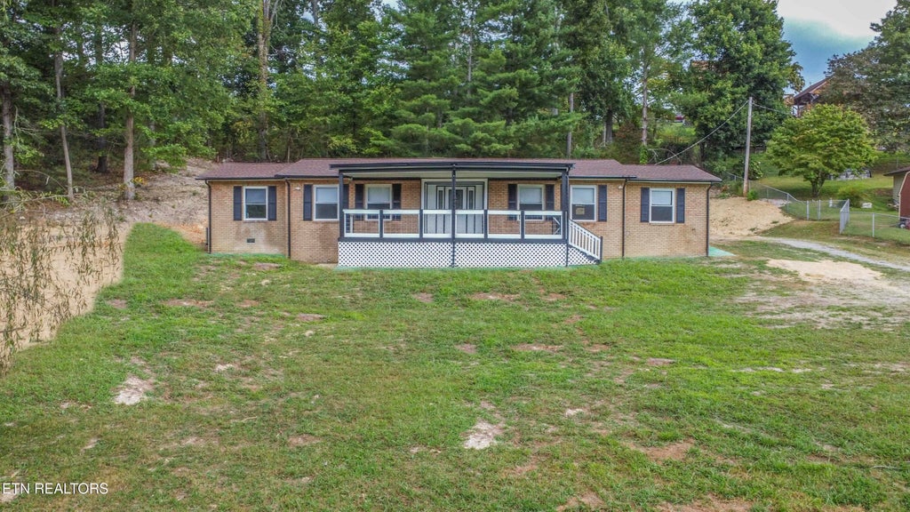 Photo of 190 Parliament Rd, Harrogate, TN 37752 (MLS # 1356083)