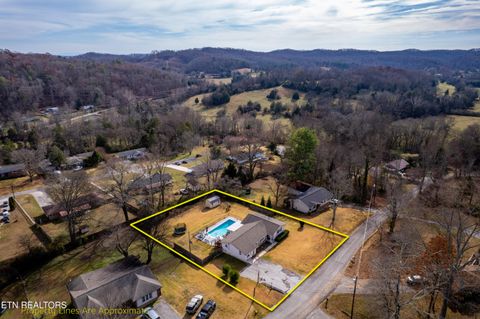 Tiny photo for 135 Rhonda Way, Rockwood, TN 37854 (MLS # 1324096)