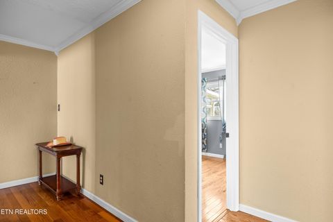 Tiny photo for 135 Rhonda Way, Rockwood, TN 37854 (MLS # 1324096)