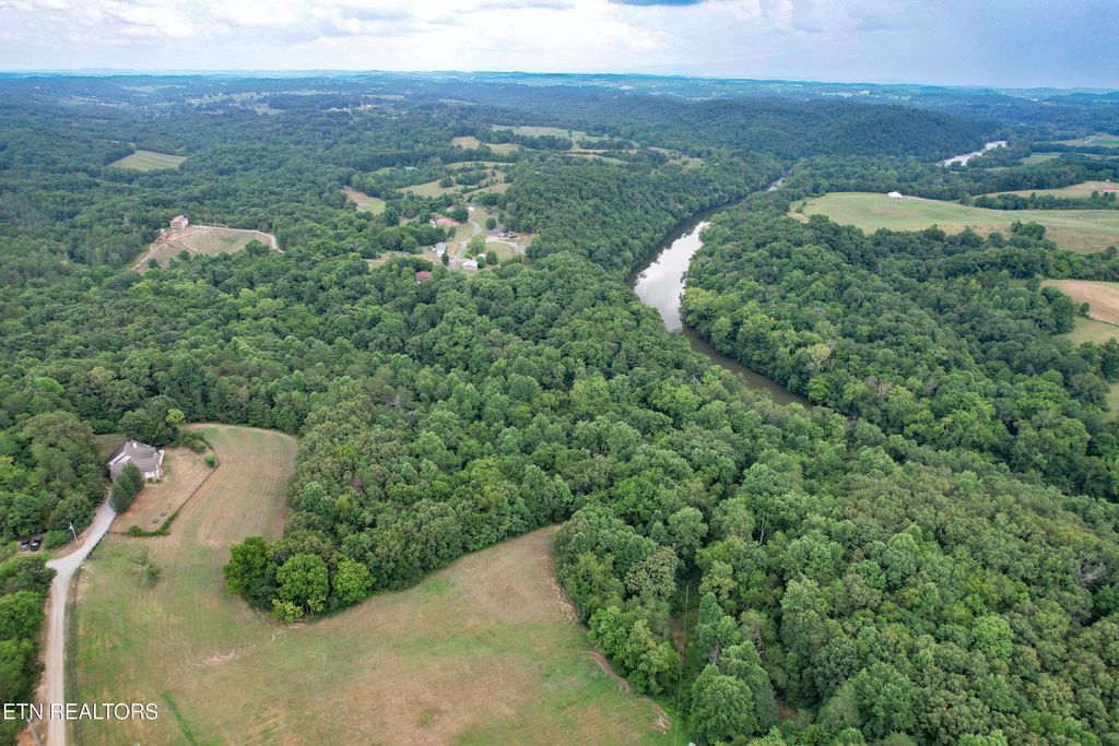 Photo of 12 Pates Hills Rd, Mosheim, TN 37818 (MLS # 1345915)