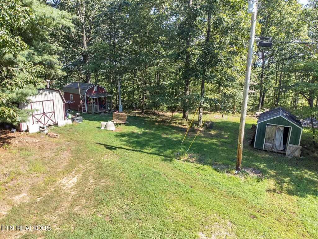 Photo of 297 Old Quarry Rd, Rockwood, TN 37854 (MLS # 1313172)