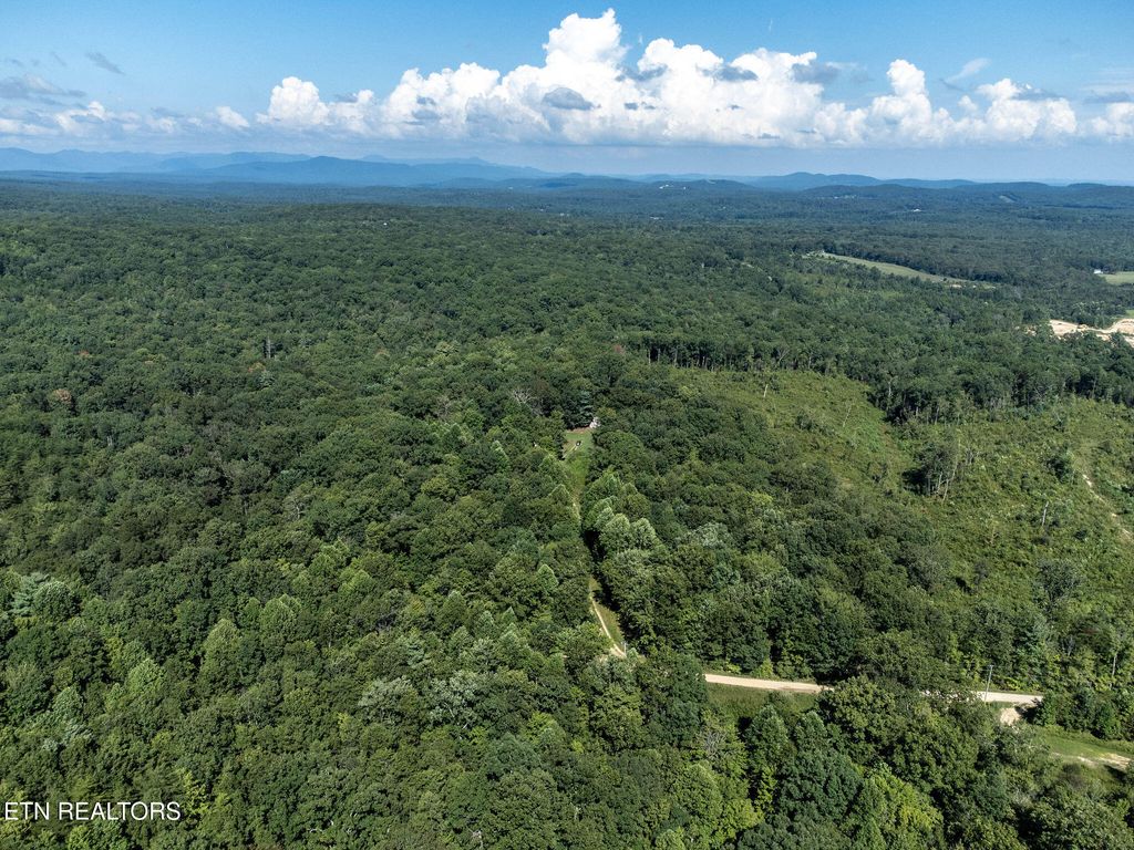 Photo of 297 Old Quarry Rd, Rockwood, TN 37854 (MLS # 1313172)