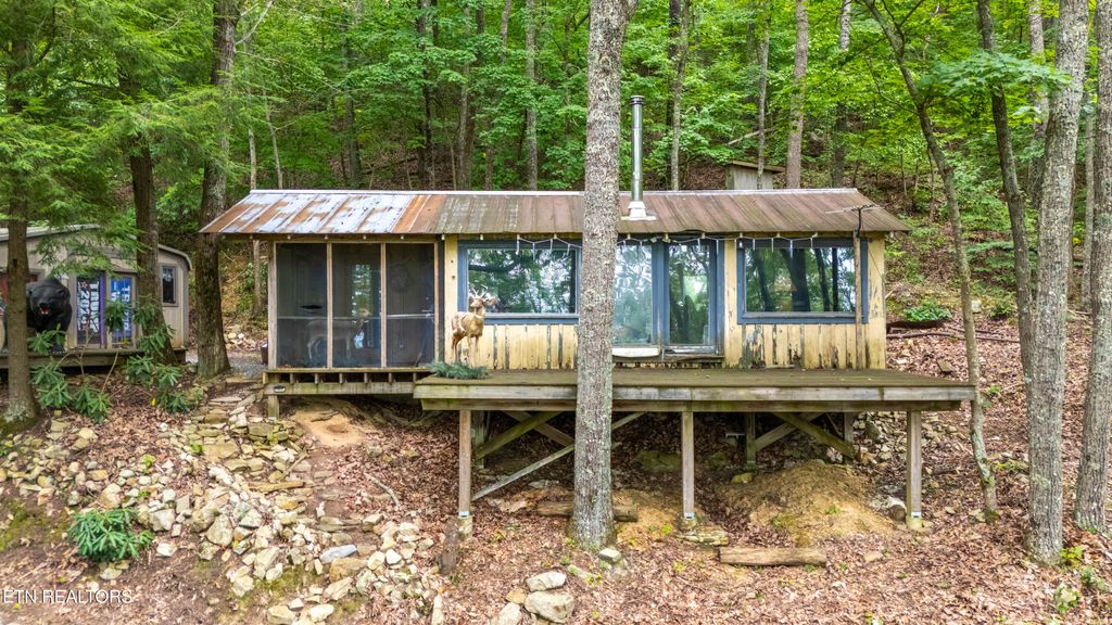 Photo of 2939 Dupont Springs Rd, Sevierville, TN 37876 (MLS # 1311987)
