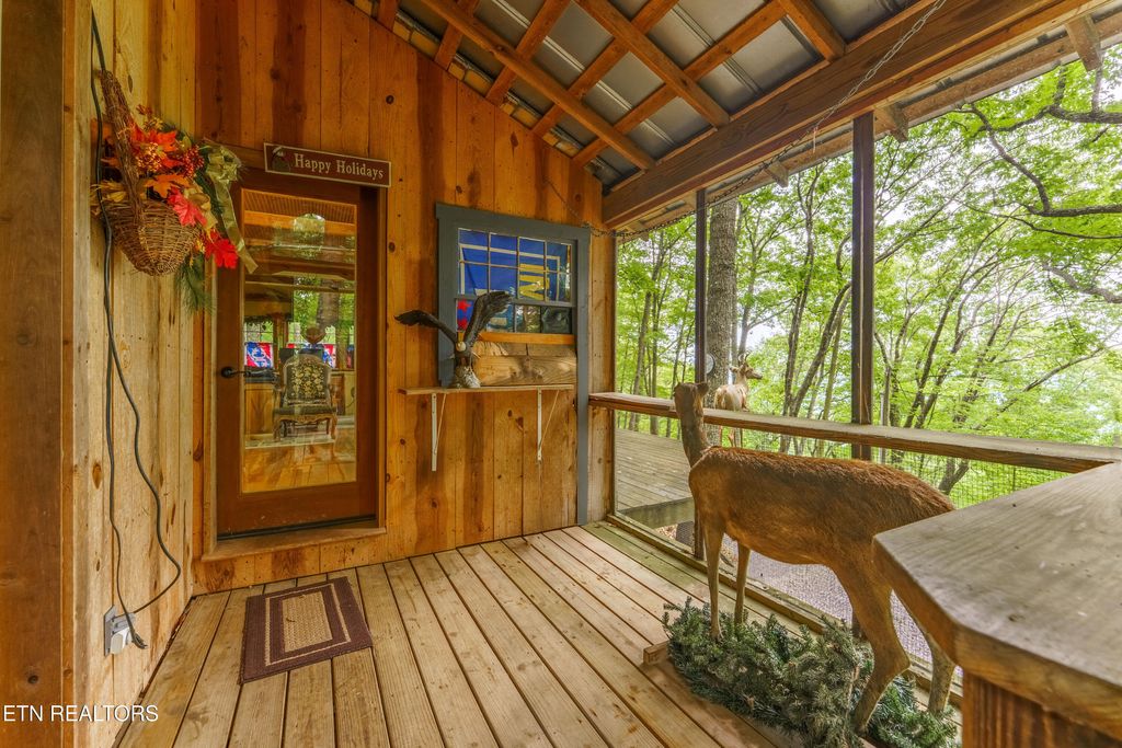 Photo of 2939 Dupont Springs Rd, Sevierville, TN 37876 (MLS # 1311987)