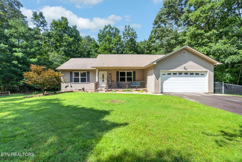 Photo of 7 Coyote Court, Crossville, TN 38572 (MLS # 1354757)