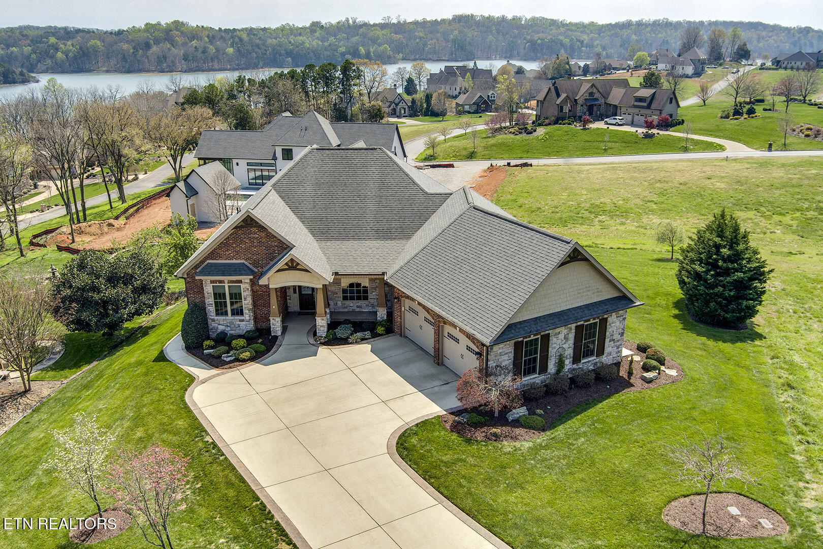 154 Song Sparrow Lane