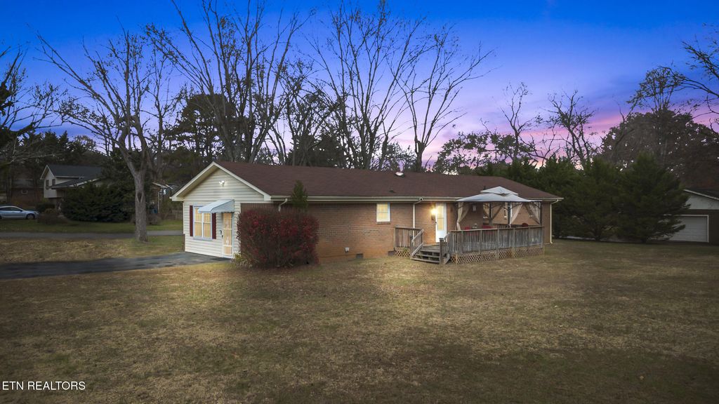 Photo of 4636 NW Meadow Ave, Cleveland, TN 37312 (MLS # 1338932)