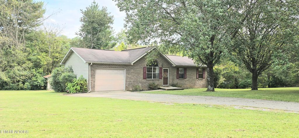 Photo of 104 Airport Rd, Maynardville, TN 37807 (MLS # 1275723)