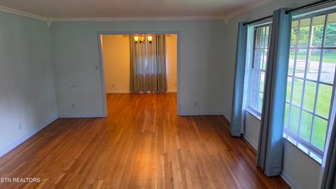 Tiny photo for 214 Chestnut St, Sweetwater, TN 37874 (MLS # 1350031)