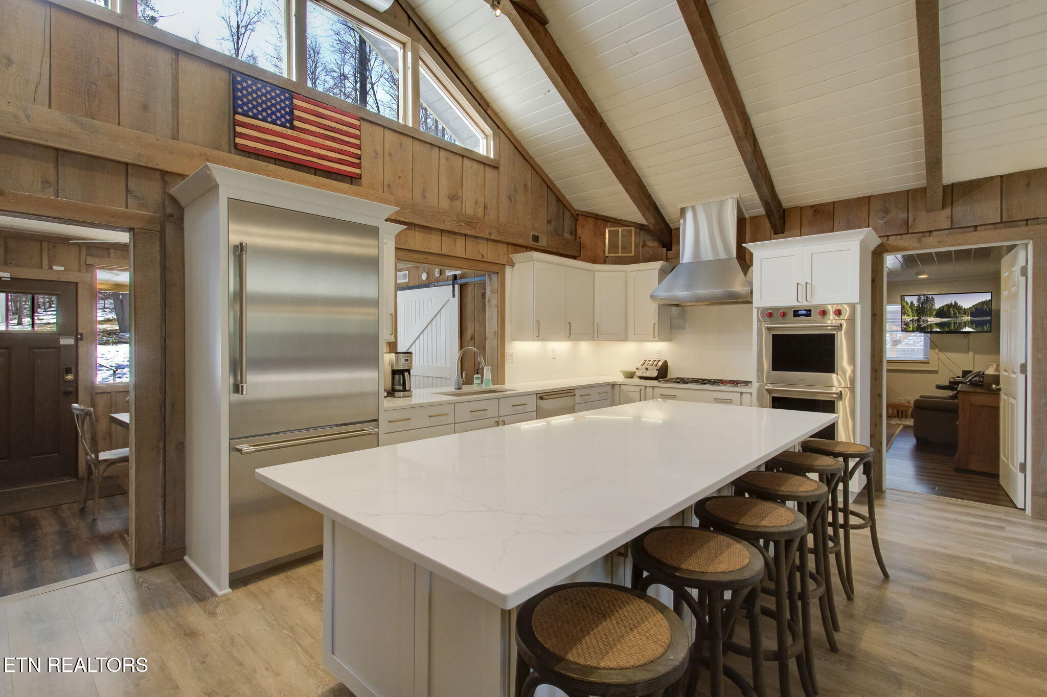 Walland, Tennessee, 37886, United States, 7 Bedrooms Bedrooms, ,6 BathroomsBathrooms,Residential,Active,2038159