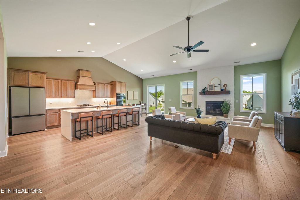 Photo of 234 Clover Circle, Lenoir City, TN 37772 (MLS # 1340219)