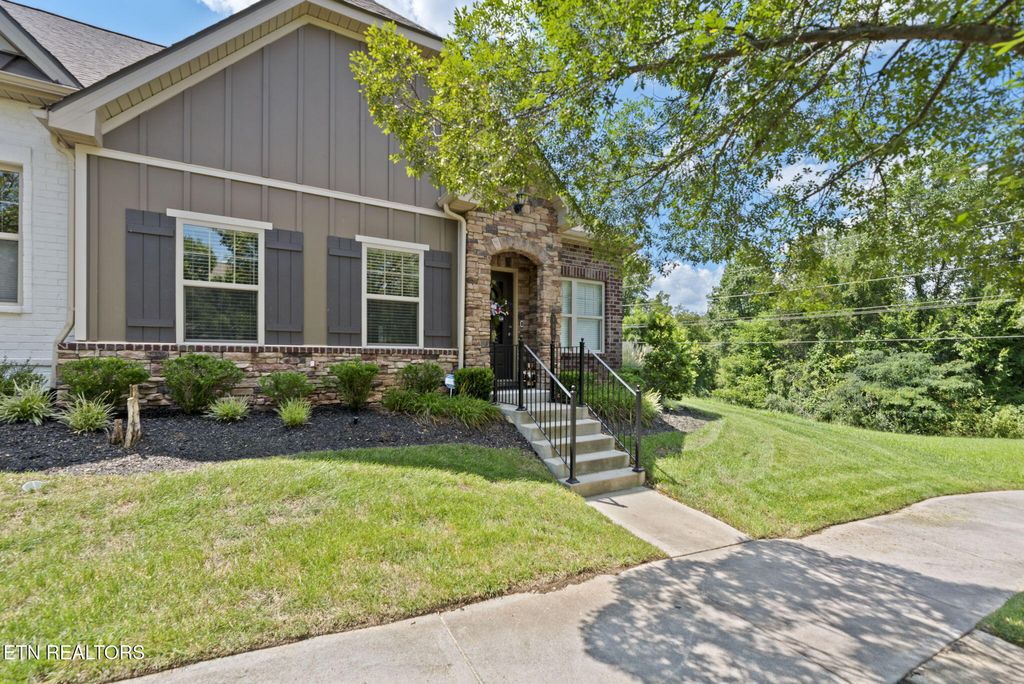 Photo of 106 Groves Park Blvd, Oak Ridge, TN 37830 (MLS # 1312759)