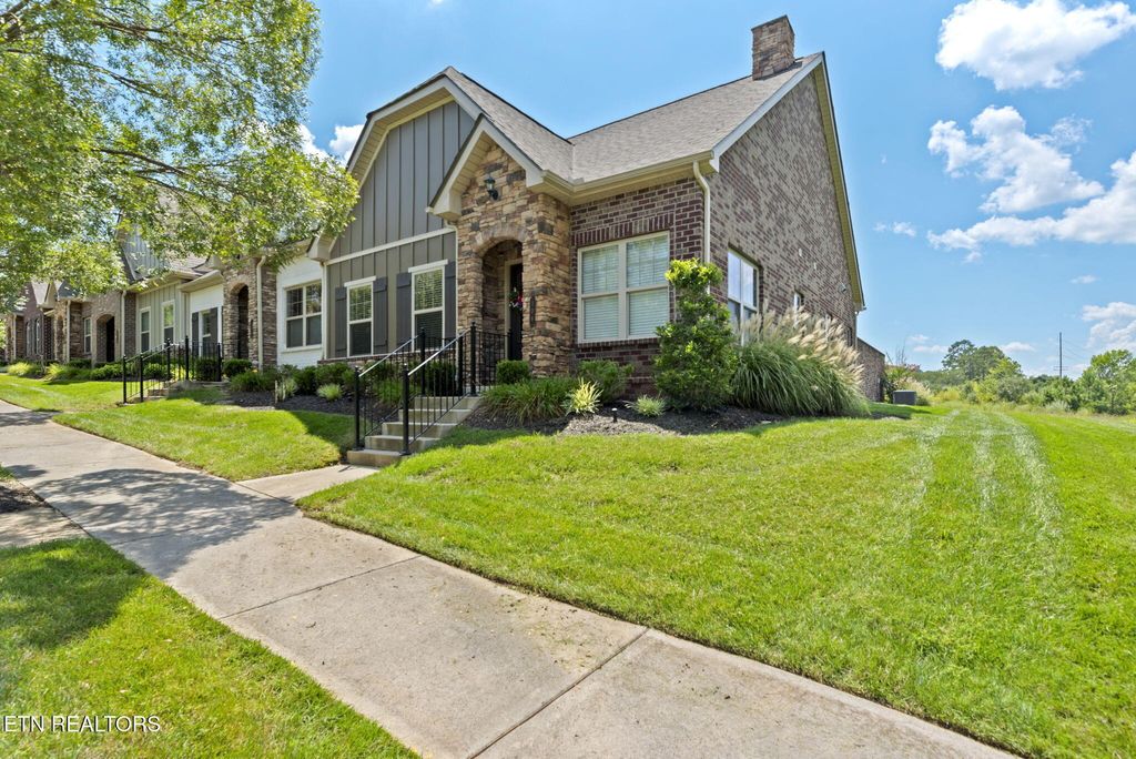 Photo of 106 Groves Park Blvd, Oak Ridge, TN 37830 (MLS # 1312759)