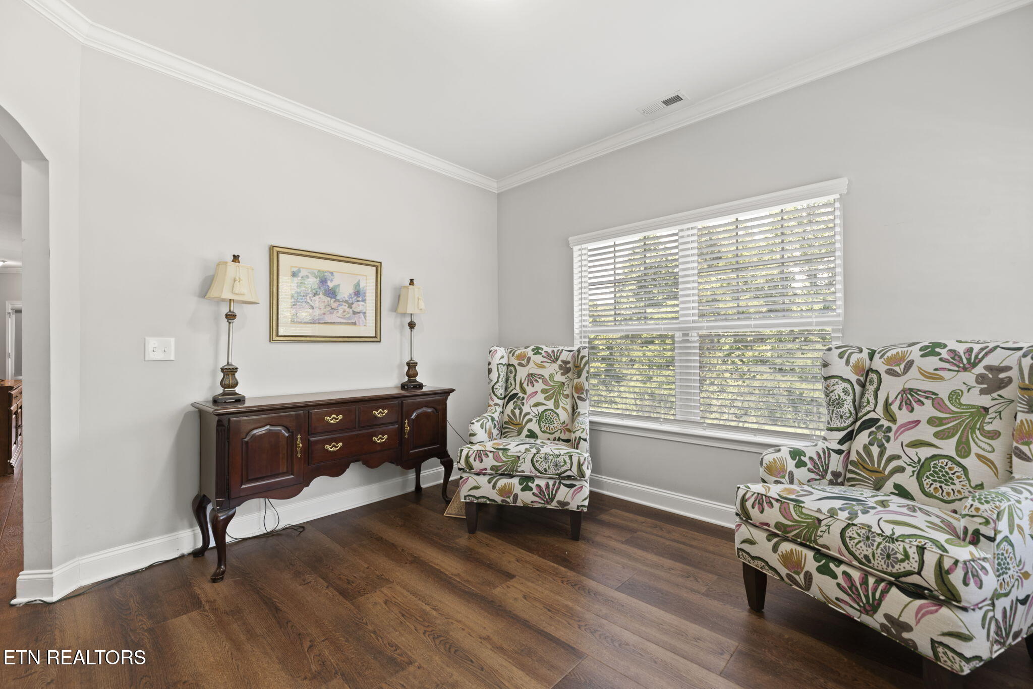 106 Groves Park Blvd