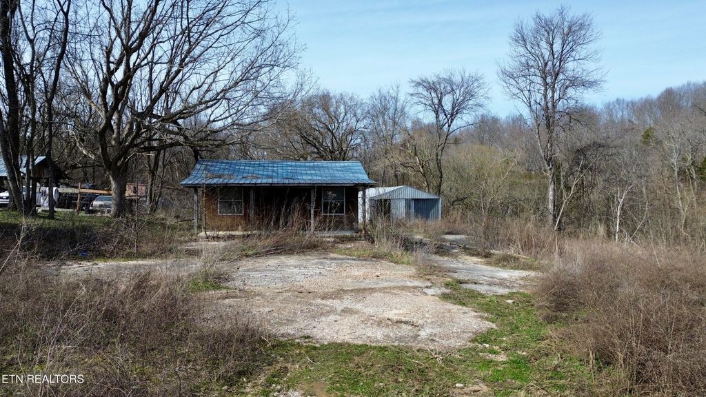 Photo of 3322 Viola Rd, McMinnville, TN 37110 (MLS # 1328793)