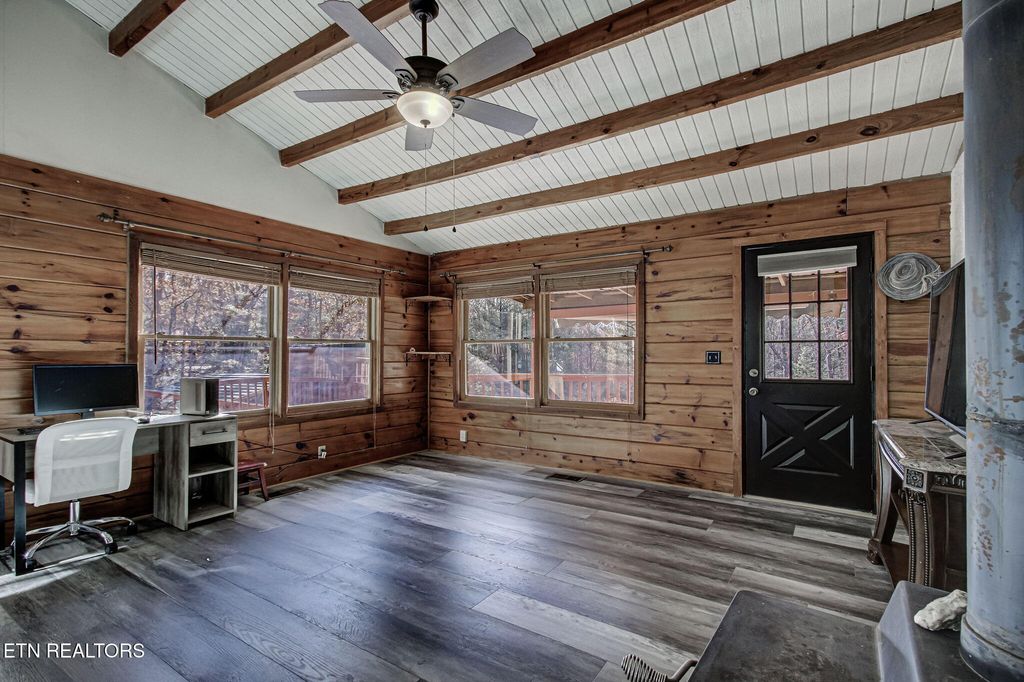Photo of 500 Old Furnace Rd, Tellico Plains, TN 37385 (MLS # 1313520)