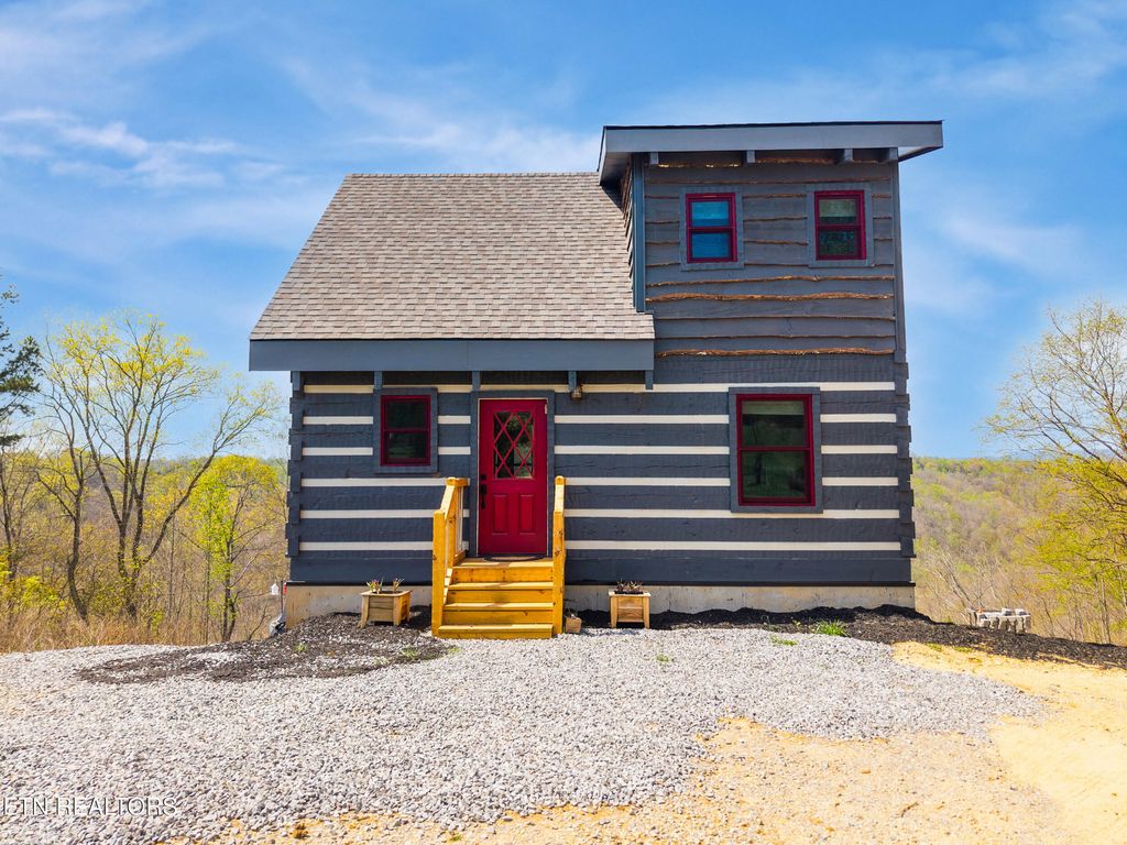 Photo of 1160 Oak Grove Rd, Harrogate, TN 37752 (MLS # 1336725)