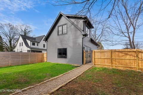 Tiny photo for 2011 Maplewood Drive, Knoxville, TN 37920 (MLS # 1327076)