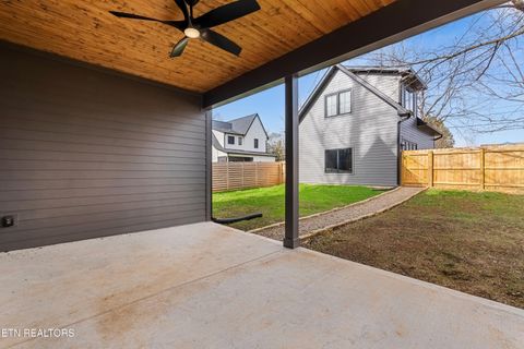 Tiny photo for 2011 Maplewood Drive, Knoxville, TN 37920 (MLS # 1327076)