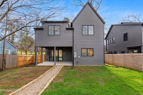 Tiny photo for 2011 Maplewood Drive, Knoxville, TN 37920 (MLS # 1327076)