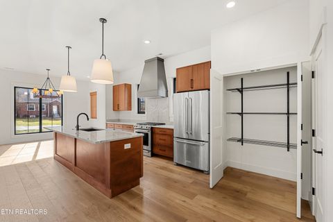 Tiny photo for 2011 Maplewood Drive, Knoxville, TN 37920 (MLS # 1327076)