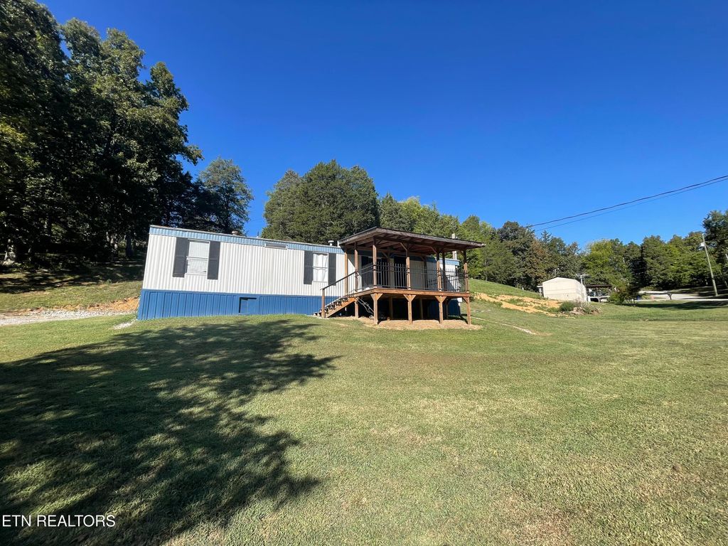 Photo of 125 Cedar Lane, Vonore, TN 37885 (MLS # 1313952)