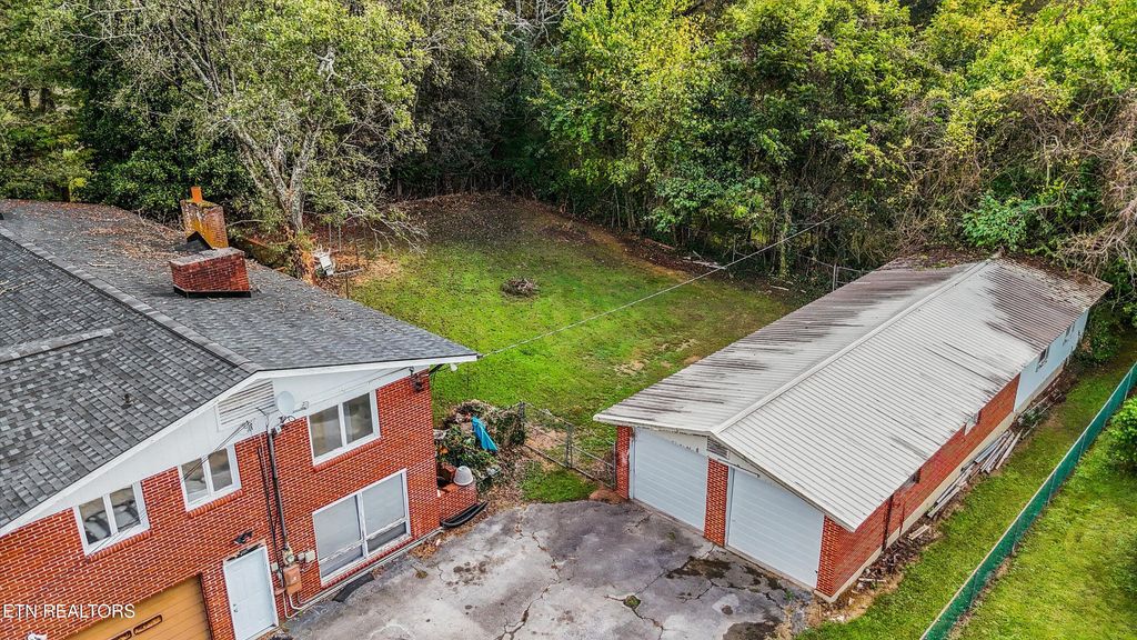 Photo of 106 Mayflower Drive, Knoxville, TN 37920 (MLS # 1318418)