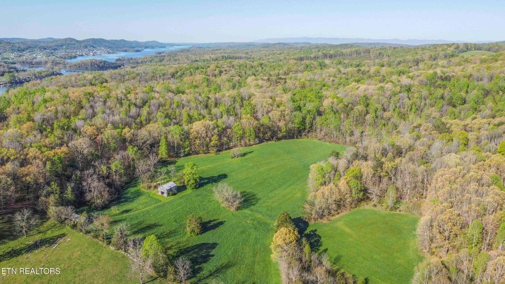 Photo of 160 Lost Creek Rd, Sharps Chapel, TN 37866 (MLS # 1297931)