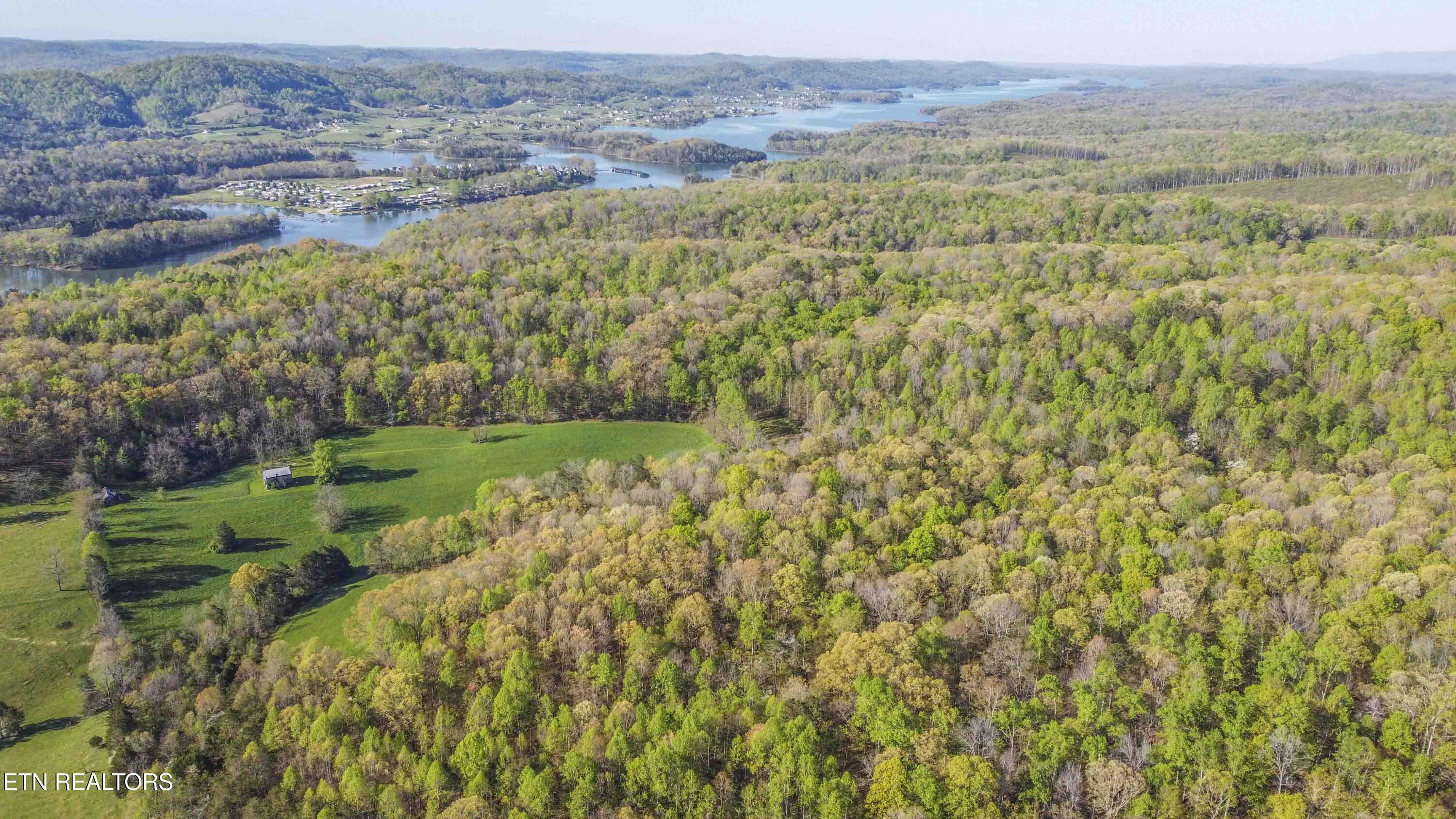 160 Lost Creek Rd