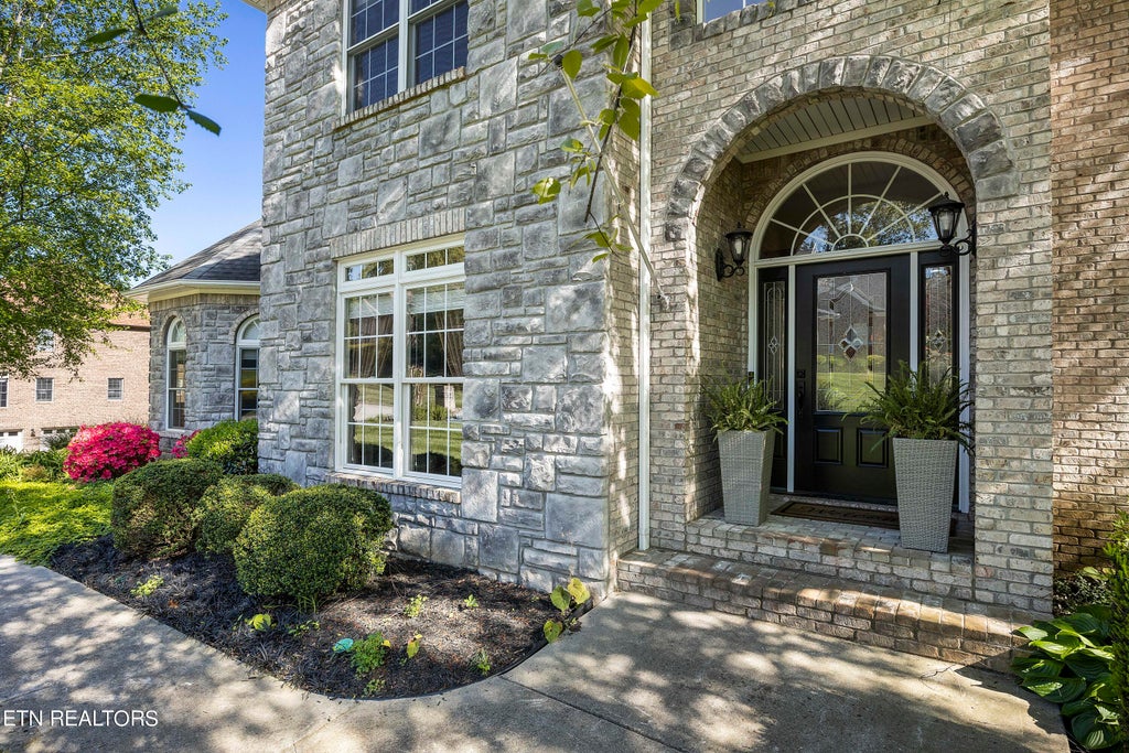 Photo of 730 Fox Dale Lane, Knoxville, TN 37934 (MLS # 1260553)