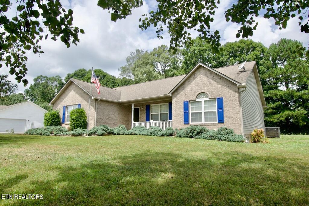 Photo of 837 Alley Drive, Friendsville, TN 37737 (MLS # 1270202)