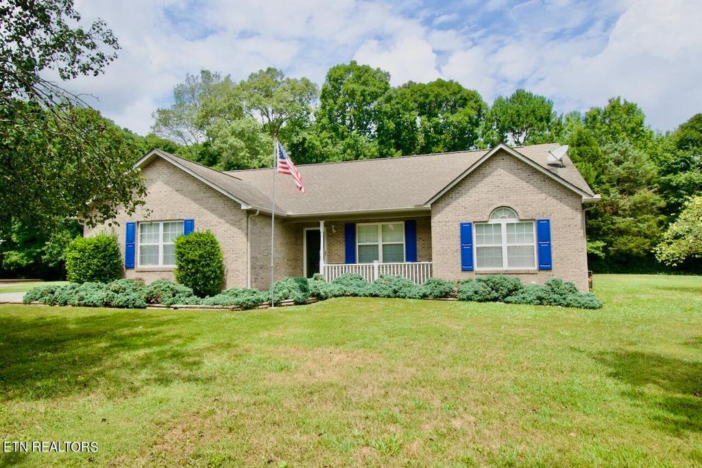 Photo of 837 Alley Drive, Friendsville, TN 37737 (MLS # 1270202)