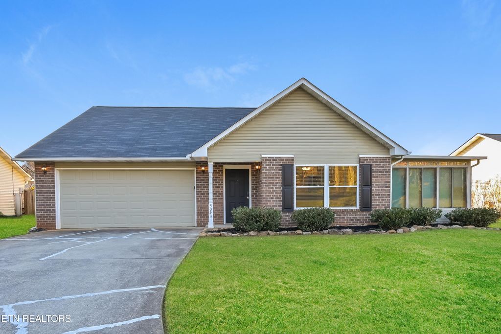 Photo of 3043 Best Rd, Maryville, TN 37803 (MLS # 1320884)