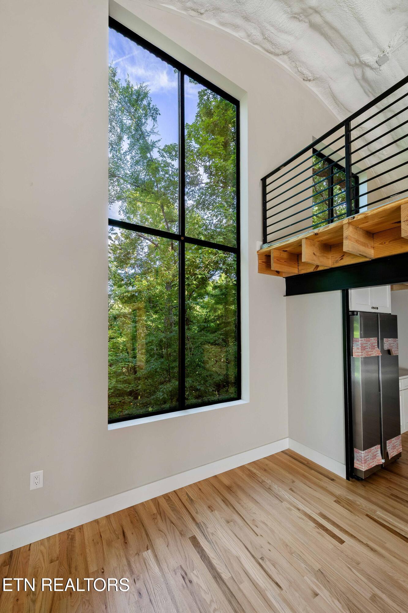 608 Lookout Court