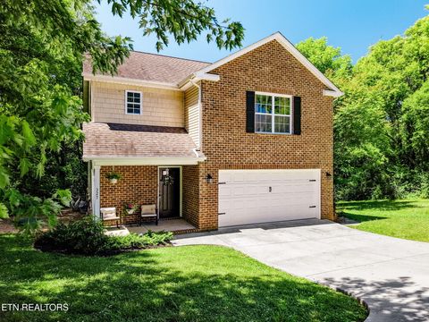 Photo of 327 Brown School Rd, Maryville, TN 37804 (MLS # 1341335)