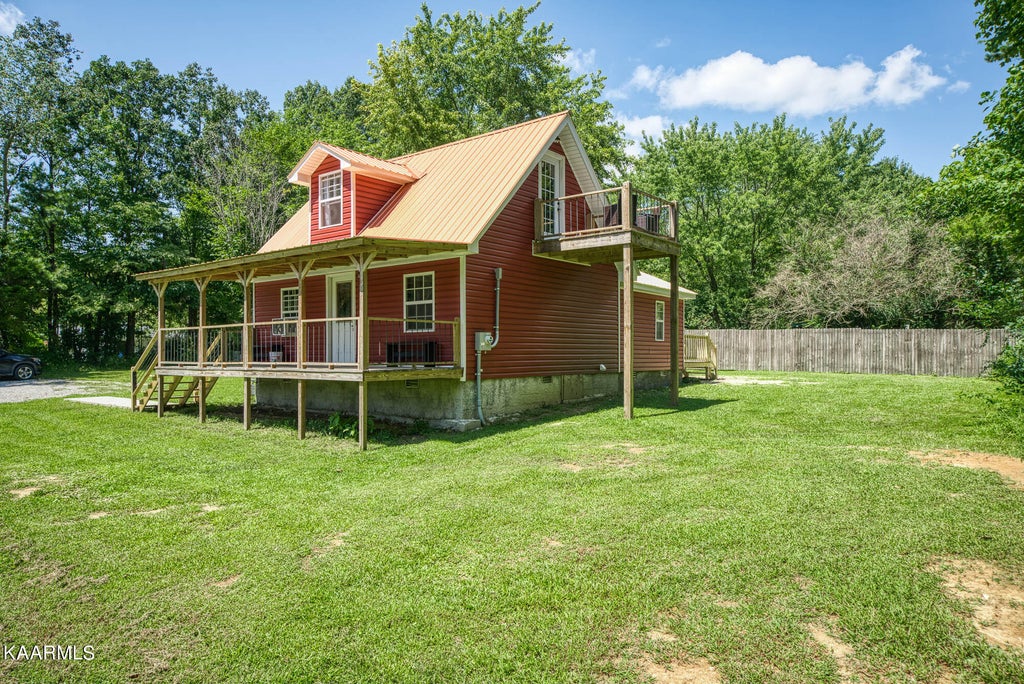 Photo of 1106 W Hill Rd, Jamestown, TN 38556 (MLS # 1236602)