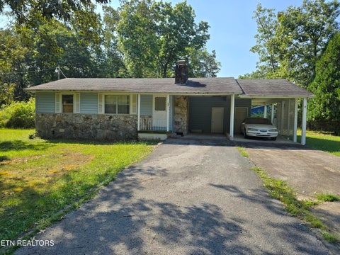 Photo of 5118 Pawnee Rd, Crossville, TN 38572 (MLS # 1356276)