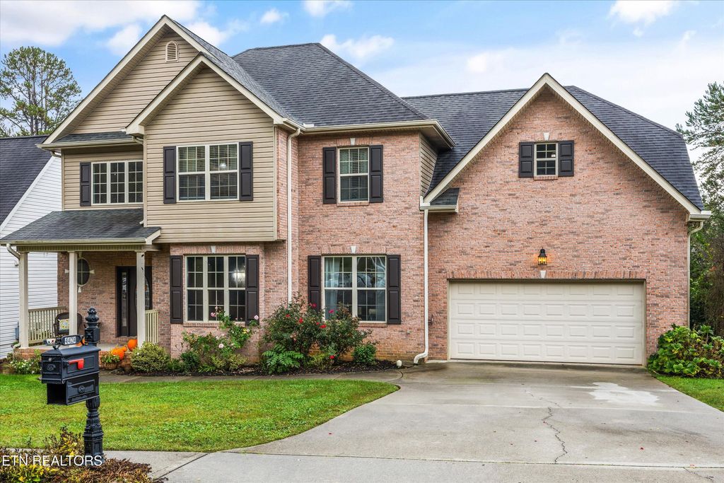 Photo of 4424 Platinum Drive, Knoxville, TN 37938 (MLS # 1318225)