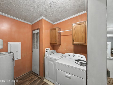 Tiny photo for 501 Park Ave, Clinton, TN 37716 (MLS # 1354393)