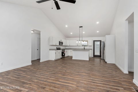 Tiny photo for 172 Sky View Meadow Drive, Crossville, TN 38555 (MLS # 1355748)